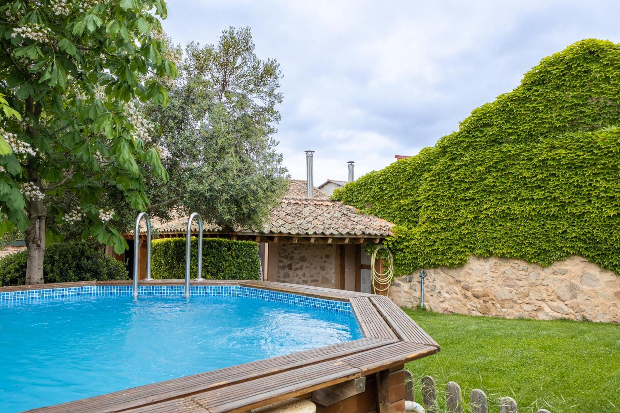 La Casona Y Casitas De Tabladillo Villa Santa Maria la Real de Nieva ภายนอก รูปภาพ