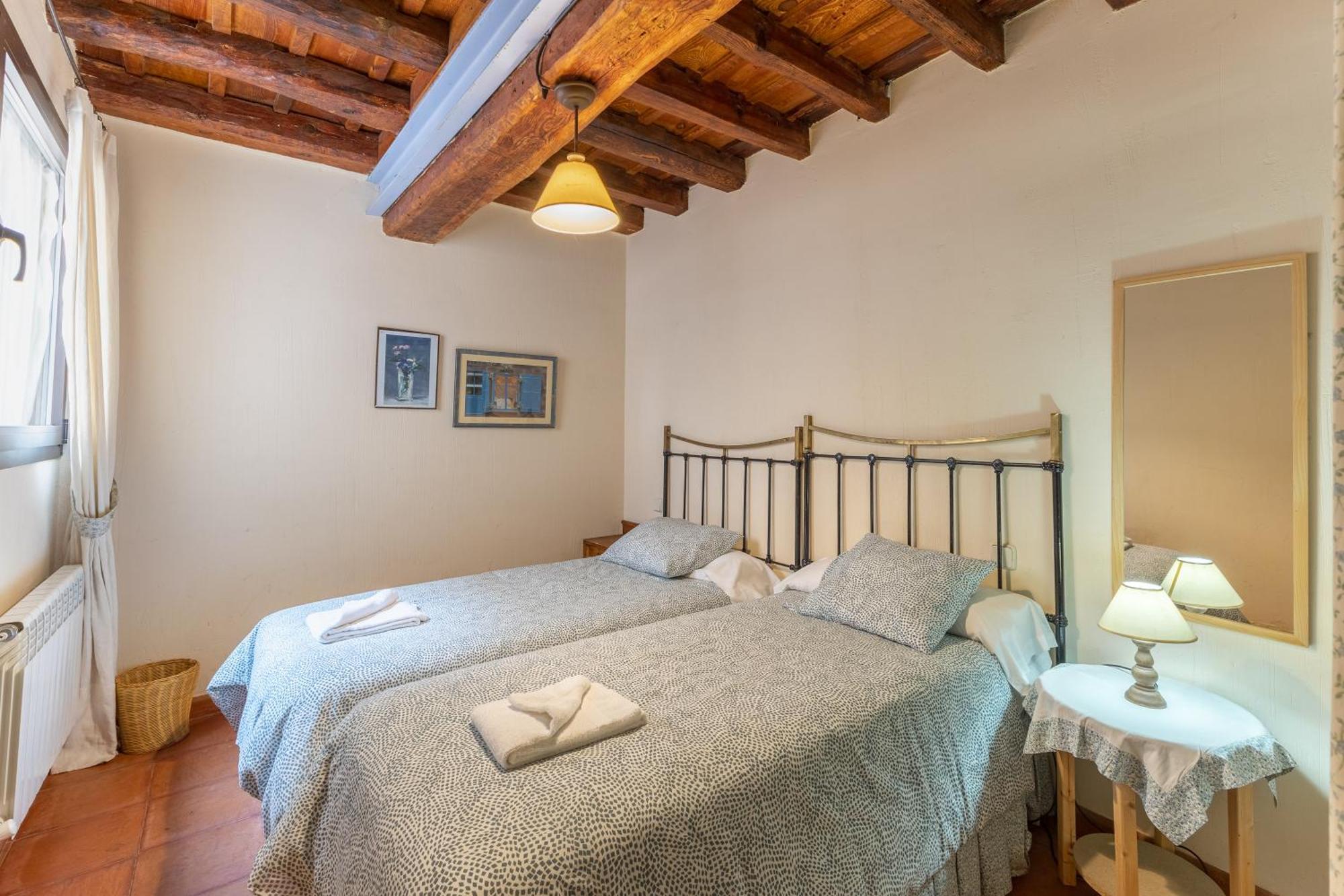 La Casona Y Casitas De Tabladillo Villa Santa Maria la Real de Nieva ภายนอก รูปภาพ