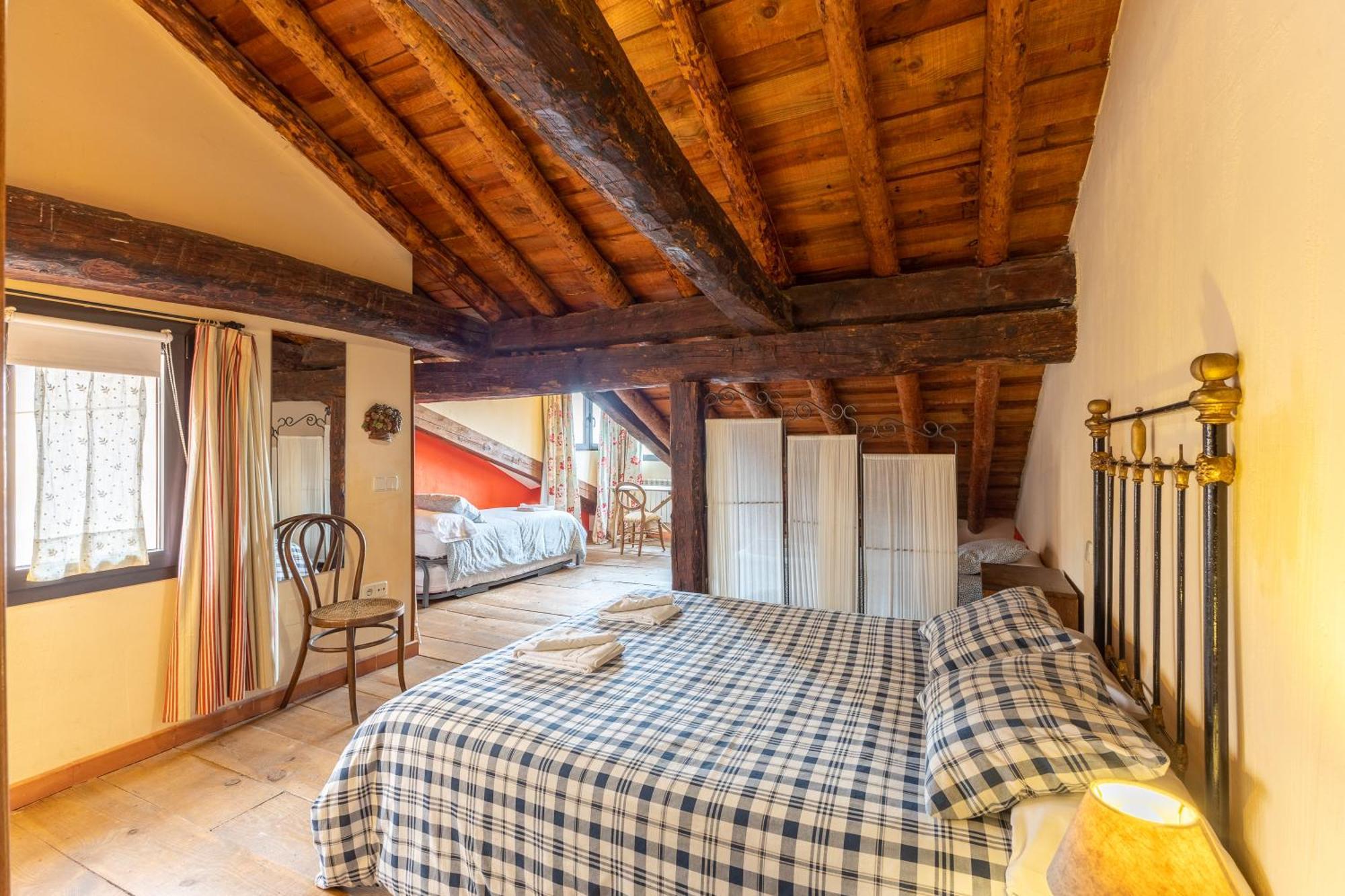 La Casona Y Casitas De Tabladillo Villa Santa Maria la Real de Nieva ภายนอก รูปภาพ
